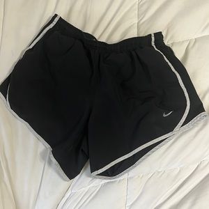 Black & White Nike Gym Shorts YOUTH LARGE